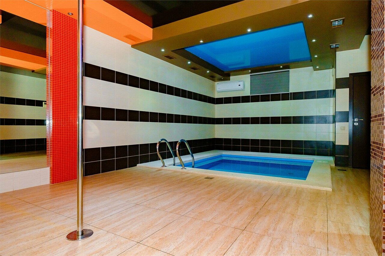 Гостиница Авангард Краснодар