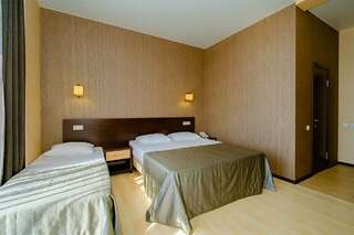 Гостиница Авангард Краснодар Стандарт трехместный-2