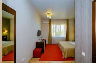 Гостиница Авангард Краснодар Стандарт с большой кроватью-7