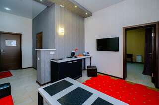 Гостиница Авангард Краснодар Люкс двухкомнатный-11