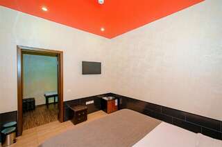 Гостиница Авангард Краснодар Номер с сауной в цоколе-11