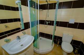 Гостиница Авангард Краснодар Стандарт TWIN (две раздельные кровати)-10