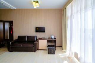 Гостиница Авангард Краснодар Стандарт с балконом-9