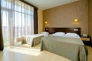 Гостиница Авангард Краснодар Стандарт трехместный-1