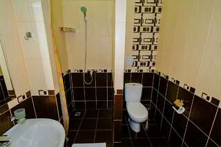 Гостиница Авангард Краснодар Стандарт трехместный-8